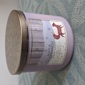 Bath and body works Maple Cinnamon Pancakes 3 Wick Candle